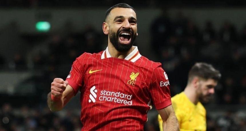 كورة استريم |حساب جماهيري يدافع عن محمد صلاح بعد انتقادات الأداء في الموسم الحالي