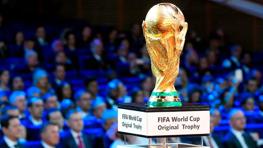 كورة استريم |الفيفا يناقش توسيع تاريخي لكأس العالم 2030 إلى 64 منتخبًا