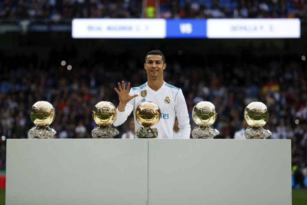 كورة استريم |أفضل 10 لاعبين ارتدوا القميص رقم 7 في تاريخ كرة القدم