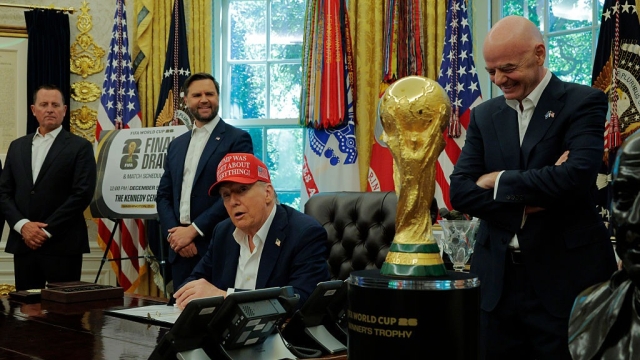 كورة استريم |ترامب يهدد بنقل مباريات كأس العالم 2026 تحسبًا لمخاطر الشغب