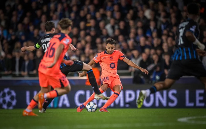 كورة استريم |برشلونة يؤكد إصابة مدافعه ويترقب موقفه أمام سيلتا فيغو