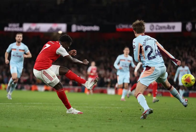 كورة استريم |آرسنال يؤمن صدارته بفوز ثمين على برينتفورد في الدوري الإنجليزي