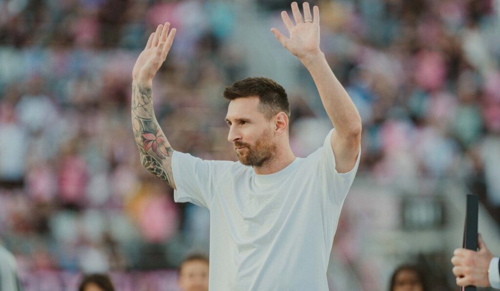 كورة استريم |مرشح لرئاسة برشلونة يتعهد بإعادة “ميسي” إلى كامب نو