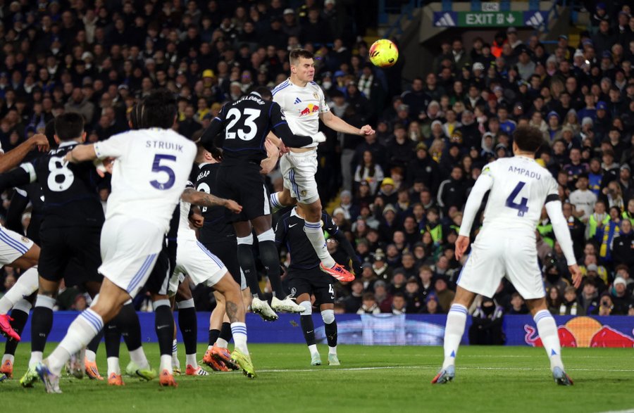 كورة استريم |ليدز يونايتد يُلحق هزيمة قاسية بتشيلسي بثلاثية بالدوري الإنجليزي