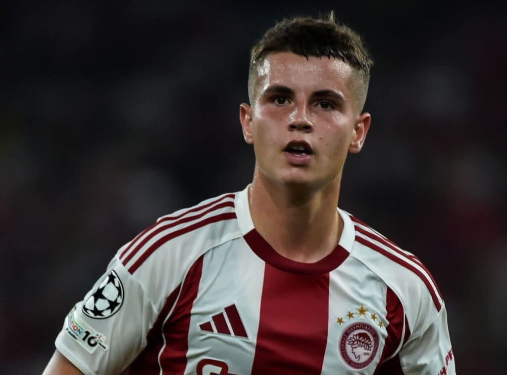 كورة استريم |صراع شرس بين يونايتد وأرسنال لخطف “جوهرة” أولمبياكوس