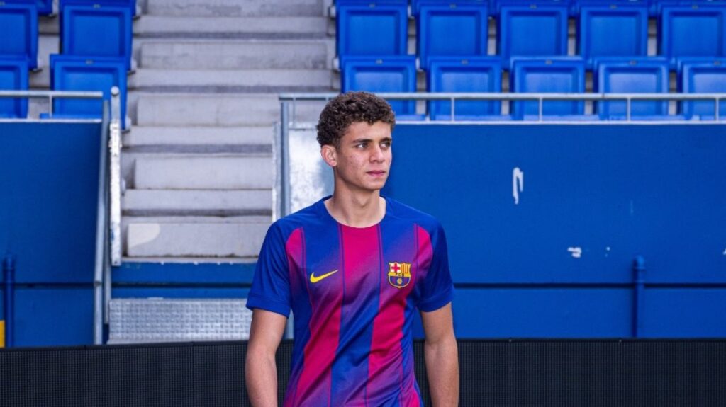 كورة استريم |رسمياً.. برشلونة يعلن التعاقد مع النجم المصري “حمزة عبدالكريم”