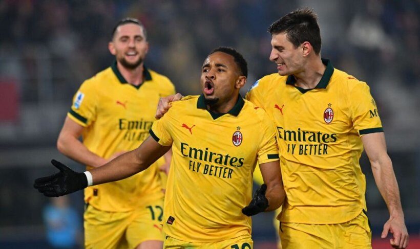 كورة استريم |ميلان يكتسح بولونيا بثلاثية ويشعل صراع الصدارة في الدوري الإيطالي