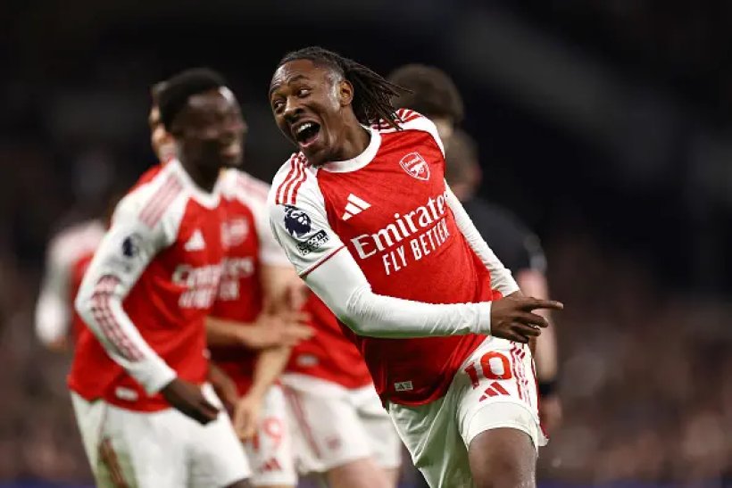 كورة استريم |إبريتشي إزي يشيد بأداء أرسنال بعد الفوز على توتنهام