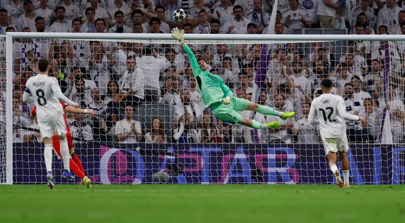 كورة استريم |التعادل قد يضعنا أمام مانشستر سيتي، وهذا هو سر تصدياتي