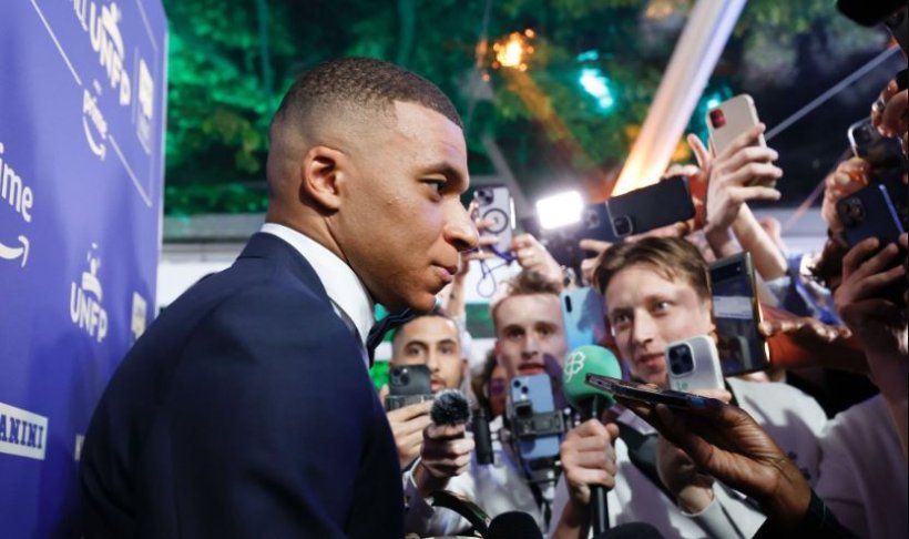 كورة استريم |باريس سان جيرمان يحسم خلافه مع مبابي رسميًا