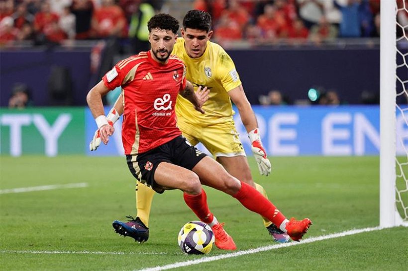 كورة استريم |تفاصيل عرض بيراميدز للتعاقد مع وسام أبو علي