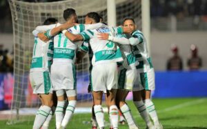 كورة استريم |تقرير طبي يحسم موقف نجم الرجاء من المشاركة ضد طنجة