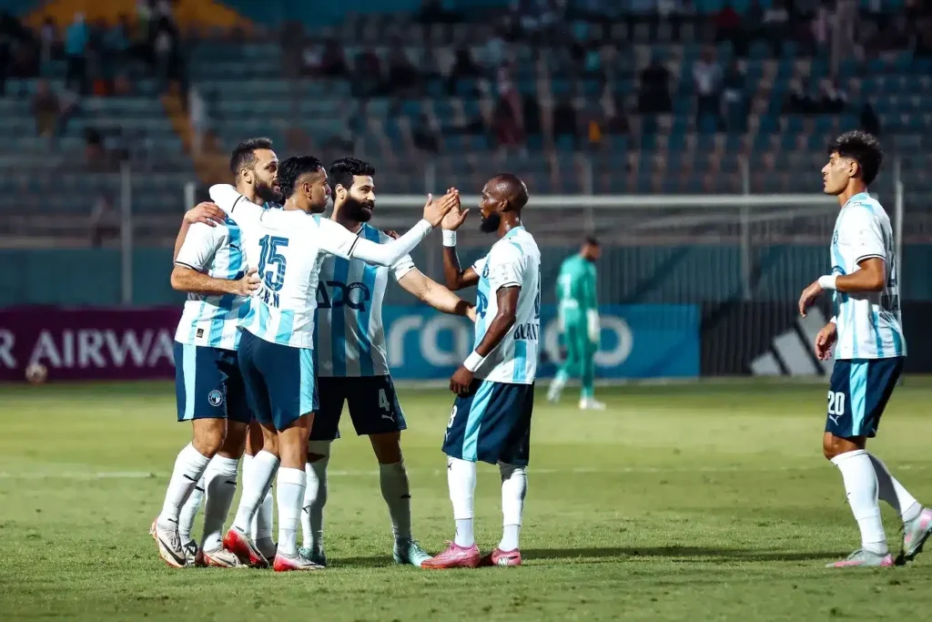 كورة استريم |صراع الصدارة.. موعد مباراة بيراميدز وسيراميكا كليوباترا في الدوري المصري 2026؟