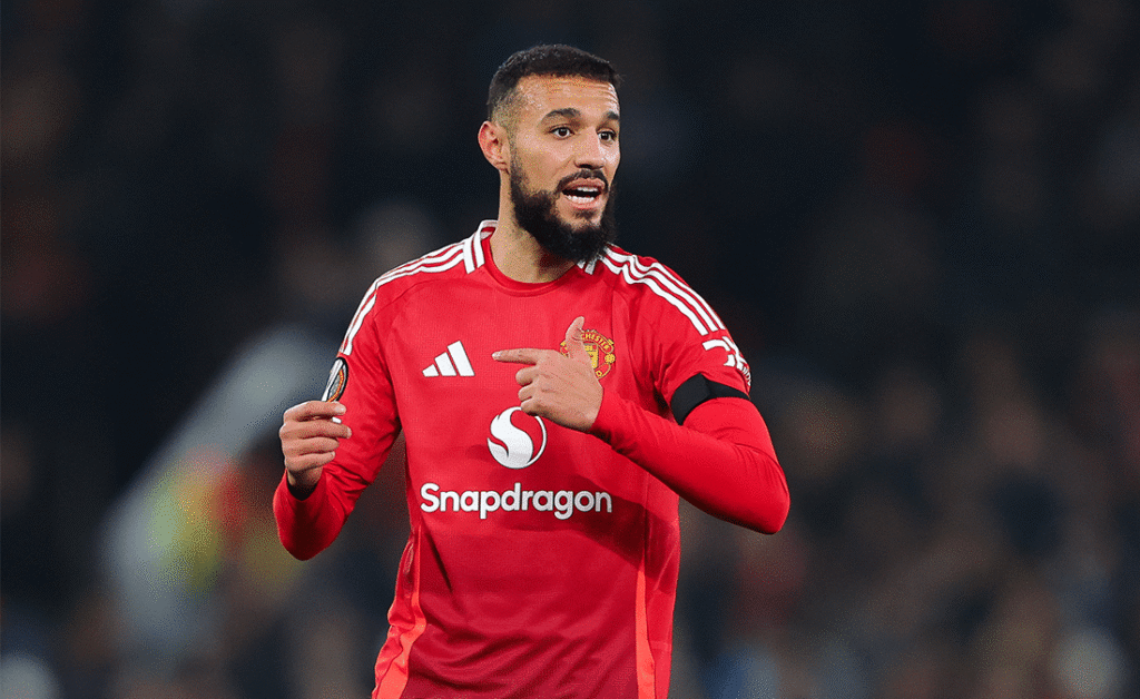 كورة استريم |مزراوي يدفع جماهير مانشستر يونايتد لمحاصرة كاريك.. ما السبب؟