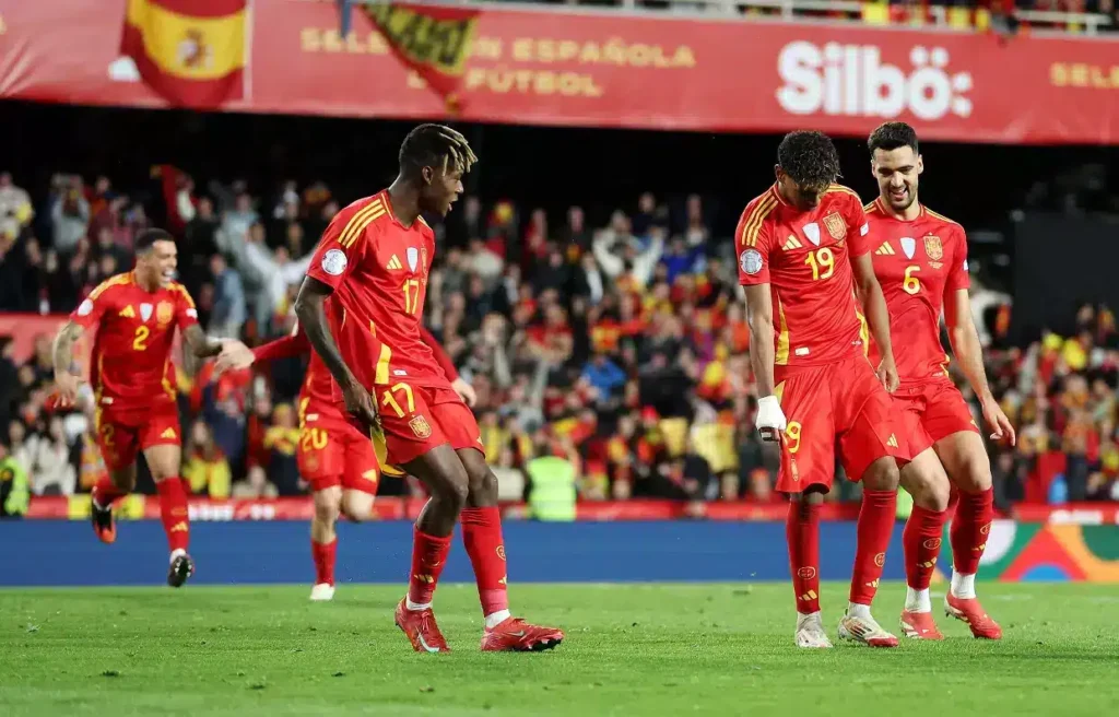 كورة استريم |نجم منتخب إسبانيا يشعل الصراع بين أرسنال وبرشلونة