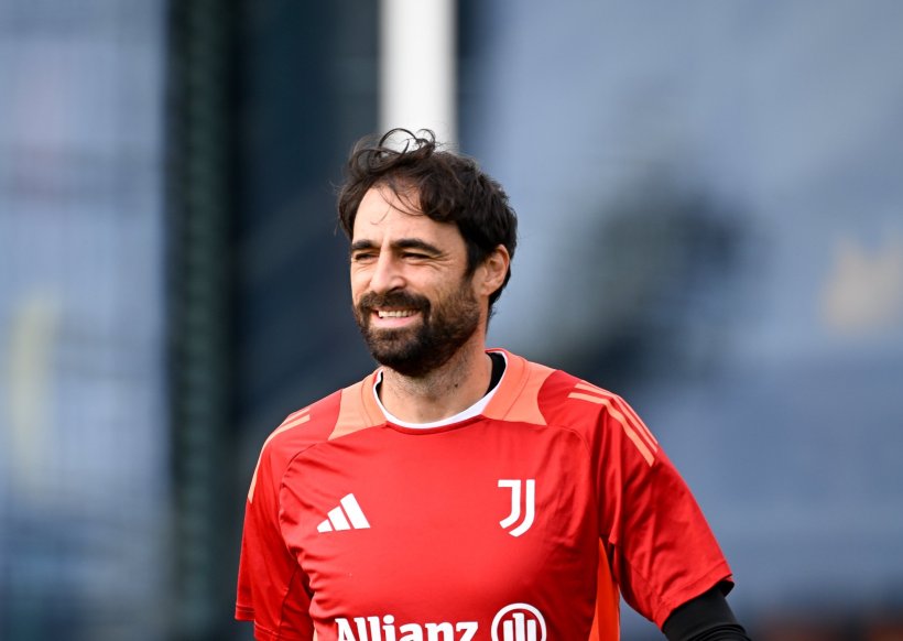 كورة استريم |يوفنتوس يُجدد عقد كارلو بينسوليو حتى عام 2027